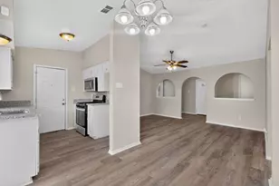 9839 Glengreen Dr, Dallas, TX 75217 - Photo 10