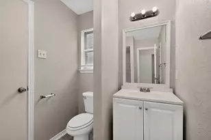 9839 Glengreen Dr, Dallas, TX 75217 - Photo 24
