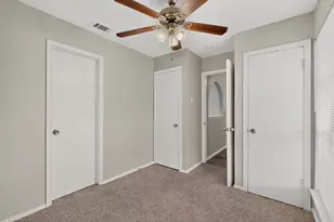 9839 Glengreen Dr, Dallas, TX 75217 - Photo 30