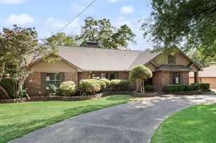 714 W Lamberth Rd, Sherman, TX 75092 - Photo 2