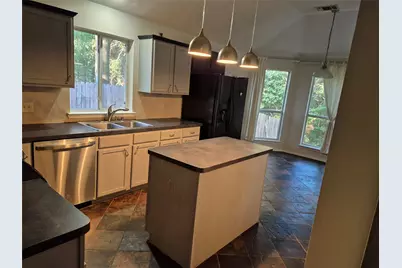 2924 Coventry Lane, McKinney, TX 75069 - Photo 6