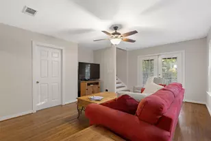 8919 Redondo Dr, Dallas, TX 75218 - Photo 20
