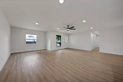 6224 Highland Hills Drive, Dallas, TX 75241 - Photo 8