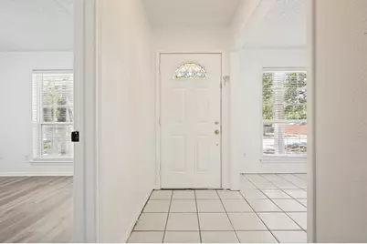 2517 Tanglewood Drive, Grapevine, TX 76051 - Photo 6