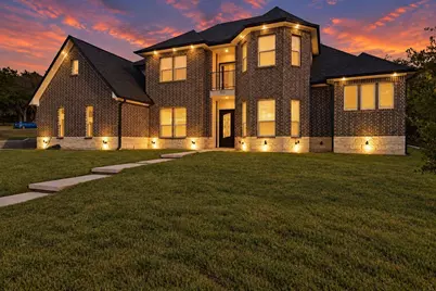702 Linkcrest Drive, Duncanville, TX 75137 - Photo 2