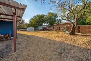 5239 Stanley Keller Rd, Haltom City, TX 76117 - Photo 24