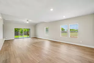 1110 Morrell Dr, Princeton, TX 75071 - Photo 10