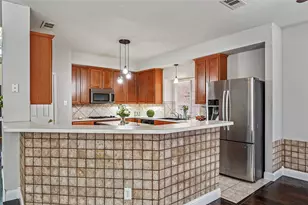 6510 Daisy Dr, Arlington, TX 76017 - Photo 10