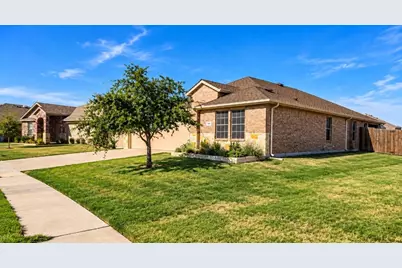 806 Community Way, Royse City, TX 75189 - Photo 2