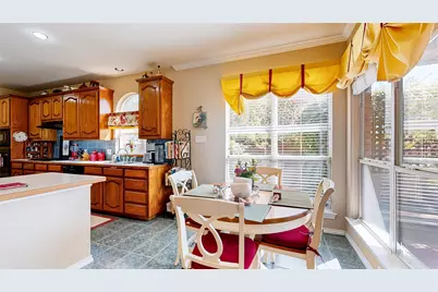 2316 Cherry Sage Drive, Arlington, TX 76001 - Photo 6