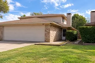 415 S Las Vegas Trail, White Settlement, TX 76108 - Photo 1