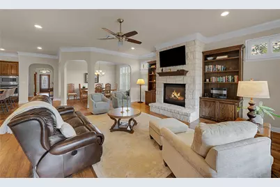 2610 Oak Ridge, Clifton, TX 76634 - Photo 8