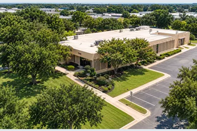 1100 Fountain Parkway #2, Grand Prairie, TX 75050 - Photo 2