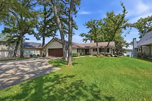 1011 Kiowa Dr W, Lake Kiowa, TX 76240 - Photo 2