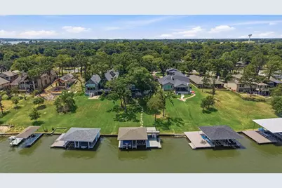 1011 Kiowa Drive W, Lake Kiowa, TX 76240 - Photo 4