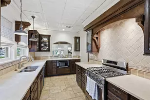 2005 Park Pl Ave, Fort Worth, TX 76110 - Photo 4