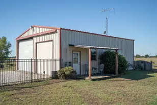 1233 FM901, Collinsville, TX 76233 - Photo 30