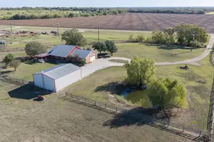 1233 FM901, Collinsville, TX 76233 - Photo 36