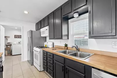 101 3rd Street, Valley View, TX 76272 - Photo 8