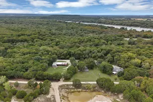 140 Kucker Ln, Blum, TX 76627 - Photo 14