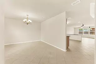 2809 Mesa Valley Dr, McKinney, TX 75071 - Photo 2