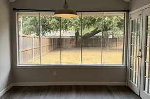 111 Ashe Bend Dr, Rowlett, TX 75087 - Photo 6