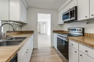 6211 W Northwest Hwy, Dallas, TX 75225 - Photo 10
