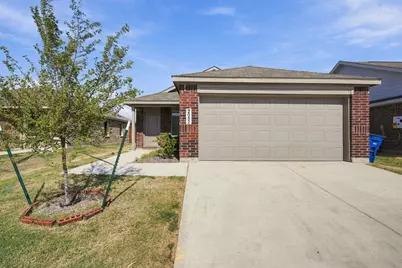 2052 Shady Oaks Drive, Ennis, TX 75119 - Photo 2