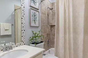 2209 Longwood Dr, Carrollton, TX 75010 - Photo 16