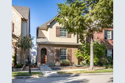 2209 Longwood Drive, Carrollton, TX 75010 - Photo 2