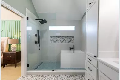 2209 Longwood Drive, Carrollton, TX 75010 - Photo 22