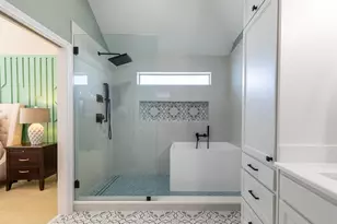 2209 Longwood Dr, Carrollton, TX 75010 - Photo 22