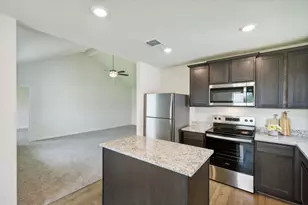 9956 Fighting Falcon Wy, Fort Worth, TX 76131 - Photo 6