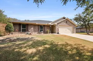 8928 Holt St, Lakeside, TX 76135 - Photo 2