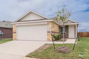 2022 Shady Oaks, Ennis, TX 75119 - Photo 1