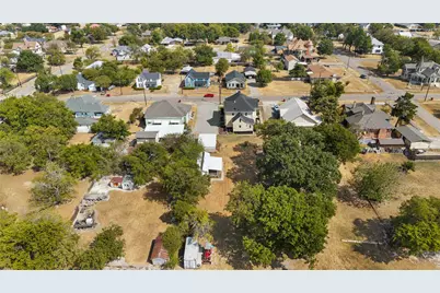 905 8th Street, Honey Grove, TX 75446 - Photo 36