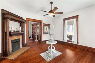 905 8th St, Honey Grove, TX 75446 - Photo 8