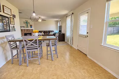 1312 Gayle Street, Burleson, TX 76028 - Photo 14