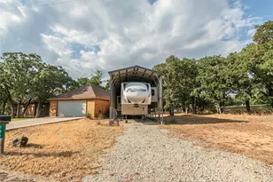53 Country Club Ct, Nocona, TX 76255 - Photo 22