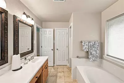 120 Country Drive, Waxahachie, TX 75165 - Photo 10