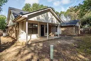 6836 Megan Ln, North Richland Hills, TX 76182 - Photo 38
