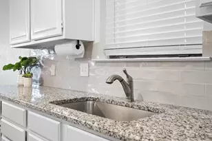 6836 Megan Ln, North Richland Hills, TX 76182 - Photo 22