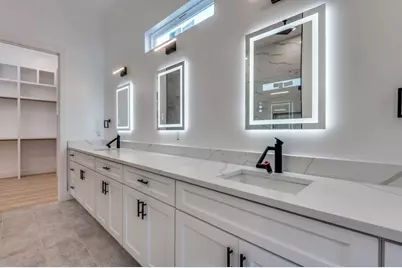 2802 Guymon Street, Dallas, TX 75212 - Photo 14
