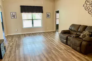 217 Bearman Dr, Fort Worth, TX 76120 - Photo 18