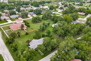 618 W 5th St, Justin, TX 76247 - Photo 4