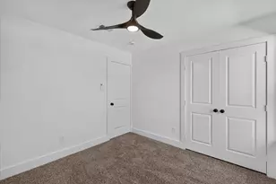 6208 Kary Lynn Dr S, Watauga, TX 76148 - Photo 26