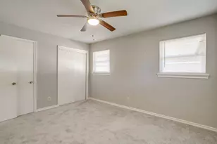 8830 Lapanto Ln, Dallas, TX 75227 - Photo 16