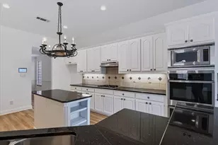 2305 Canyon Creek Dr, McKinney, TX 75072 - Photo 12