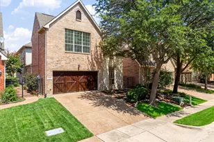 2305 Canyon Creek Dr, McKinney, TX 75072 - Photo 2