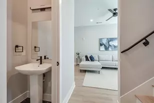 1423 N Carroll Ave, Dallas, TX 75204 - Photo 8